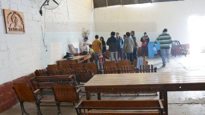 Curso de peluquería en el SUM. 