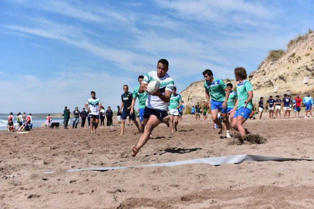 El rugby abrió los juegos de playa