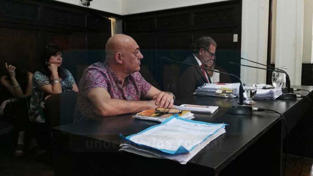 Risas. Durante la declaración de la madre de la víctima, Alfonzo hacía gestos de desmentida. 