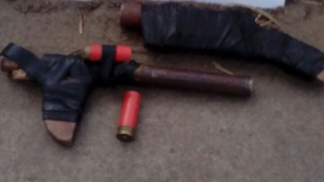 <b> De fabricación casera.</b> El joven fue detenido por el uso ilegal del arma.