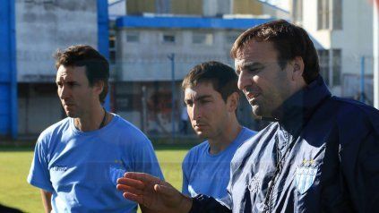 Osella tuvo su primer contacto con sus dirigidos. 