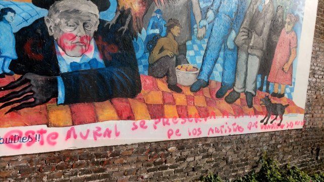 Así quedó el mural que ahora es un ejemplo a la intolerencia.