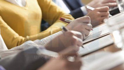 Beneficio. Muchos lo usan para comprar apuntes.