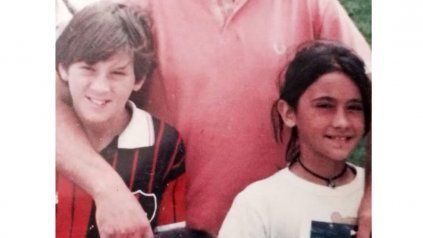 La prueba. La foto da cuenta de la relación que mantenían desde niños. 