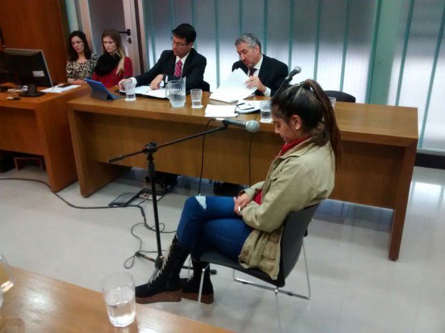 <b> Lágrimas y más lágrimas</b>. La procesada lloró bastante en su declaración ante el tribunal. Foto: Javier Aragón